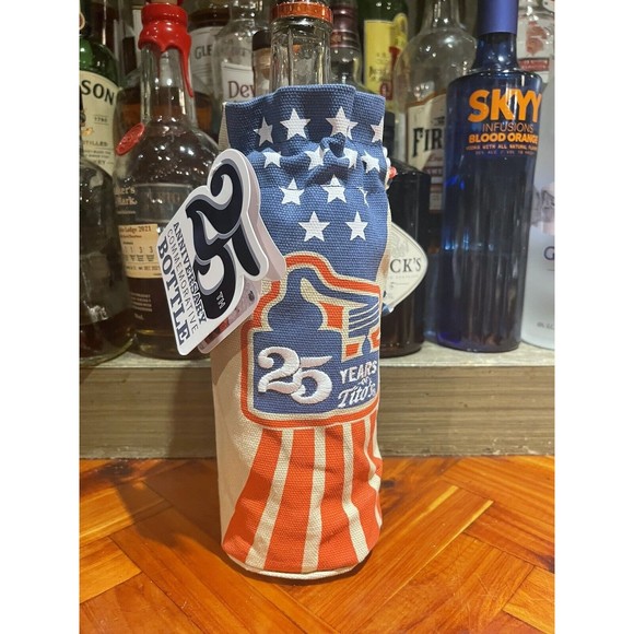 New Titos Bottle Koozie Cloth Collectable Bar ManCave Rare Gift PromoAdvertising - Picture 3 of 8